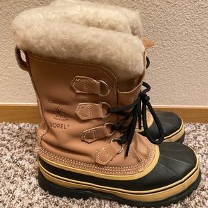 Sorel Canada Caribou Buff Size 6 Men’s/8 Women’s